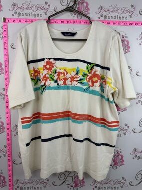 Penningtons T-shirt vintage flowers stripe Cream Floral Stripe Short Sleeve Top